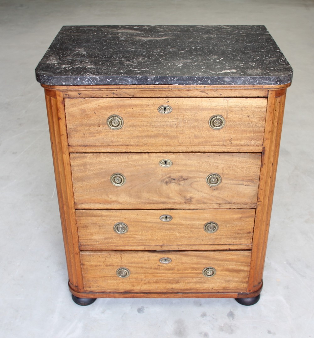 A 19th century French mahogany chest of drawers. View V
