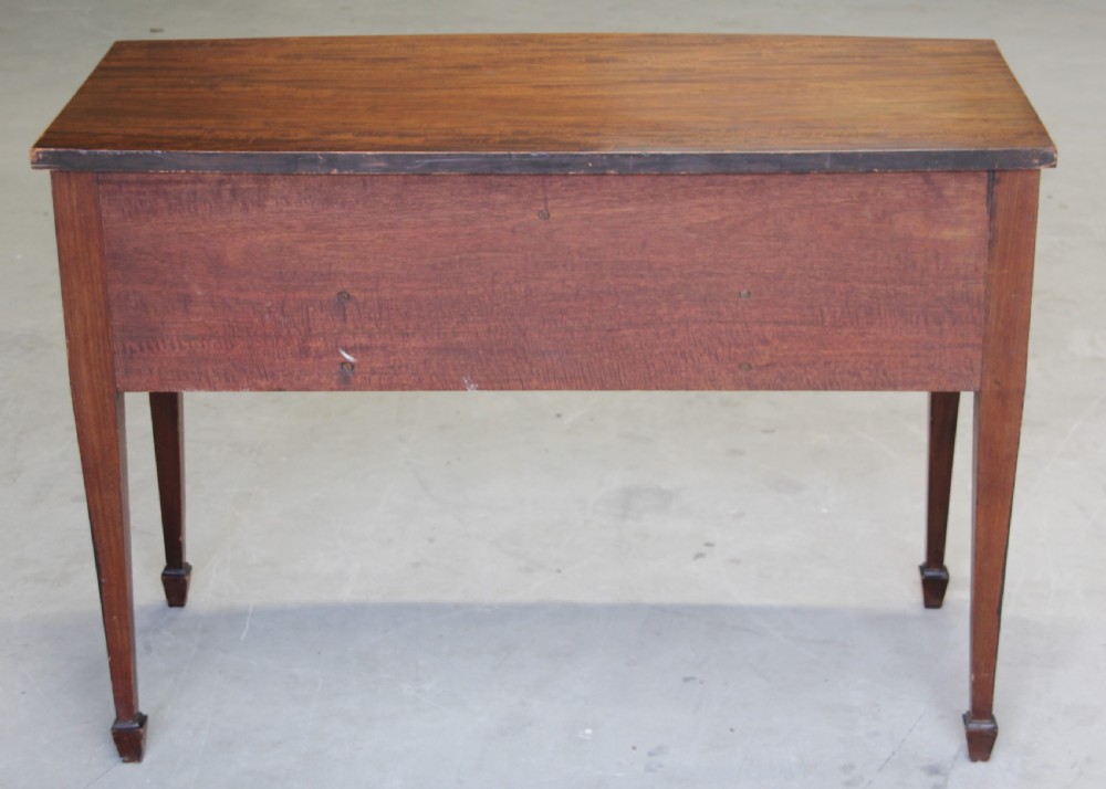 An Edwardian mahogany dressing table. View X