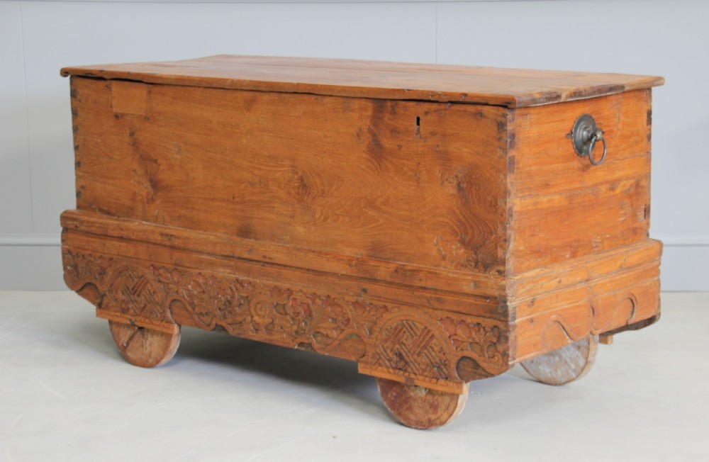 AN 18TH CENTURY INDIAN DOWRY CHEST