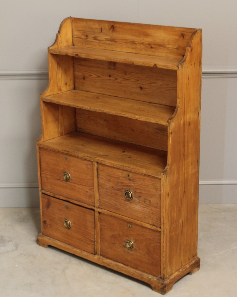 AN EARLY 19TH CENTURY PINE CHIFFONIER View VII