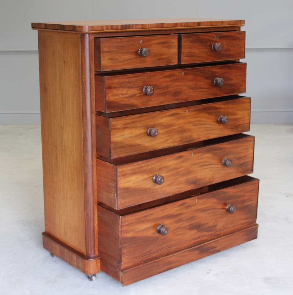 A LARGE VICTORIAN MAHOGANY CHEST OF DRAWERS View IV