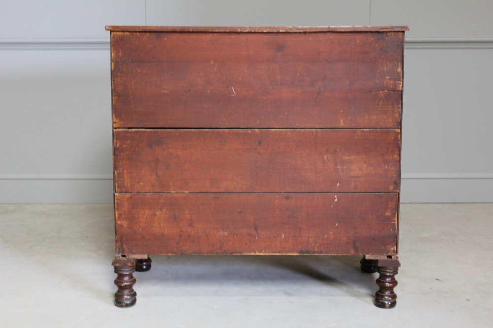A WILLIAM IV MAHOGANY CHEST OF DRAWERS View X