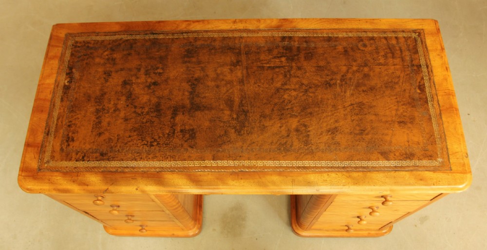 A 19TH CENTURY VICTORIAN WRITING DESK View VIII