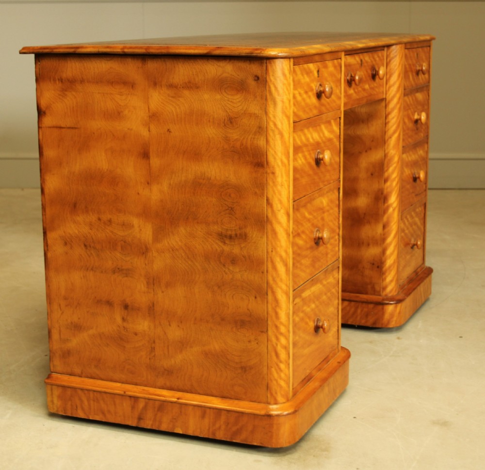 A 19TH CENTURY VICTORIAN WRITING DESK View IX