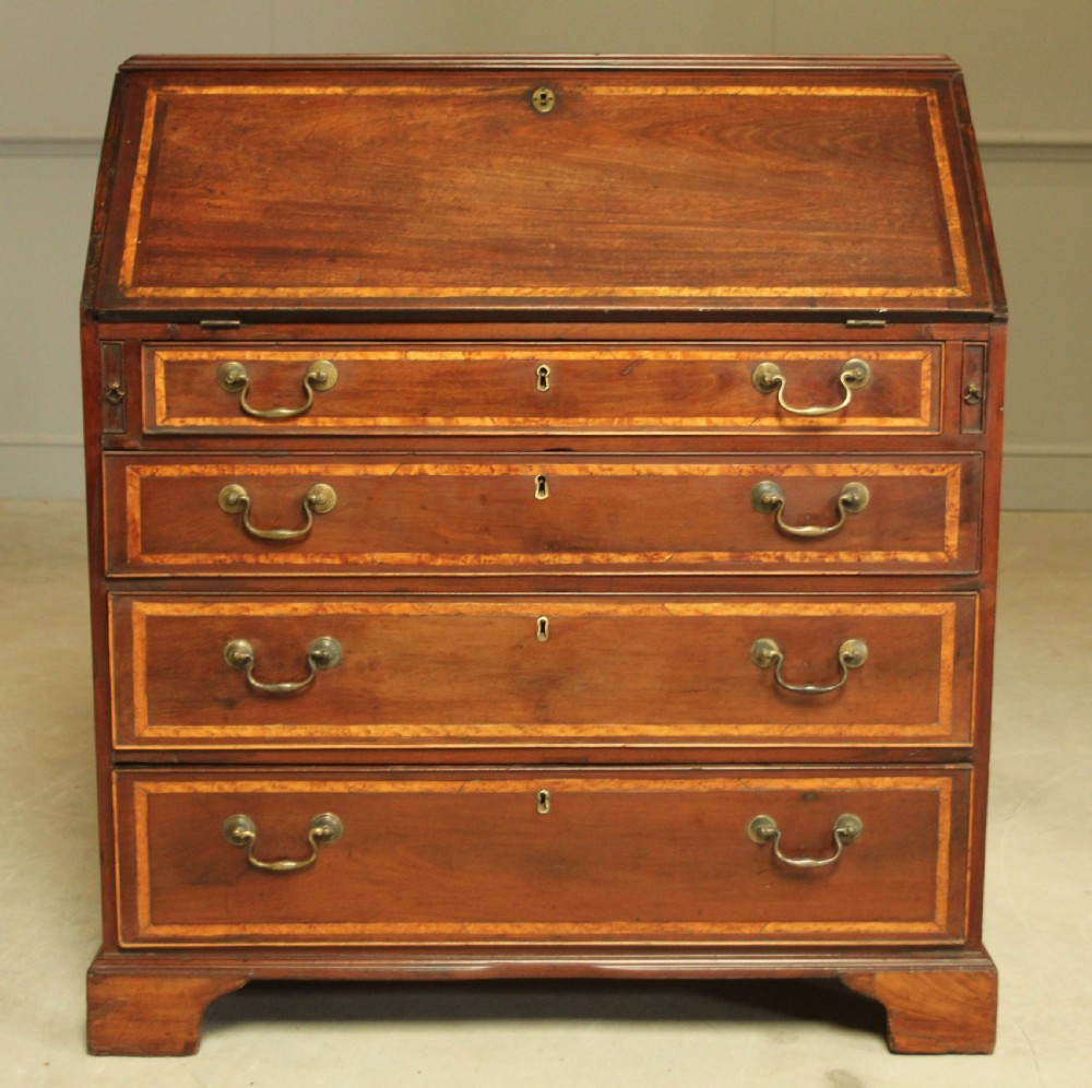 A GEORGIAN MAHOGANY BUREAU View II