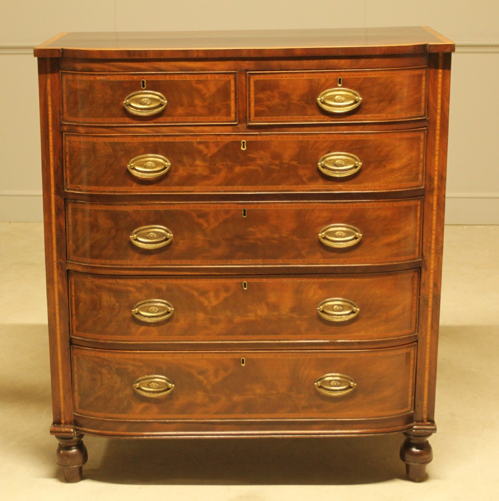 A WILLIAM IV MAHOGANY CHEST OF DRAWERS View II