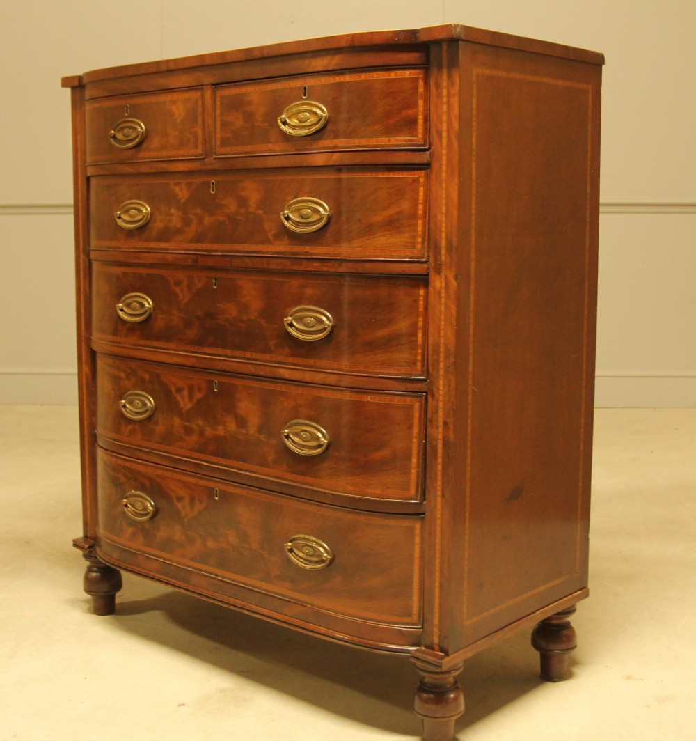 A WILLIAM IV MAHOGANY CHEST OF DRAWERS View III