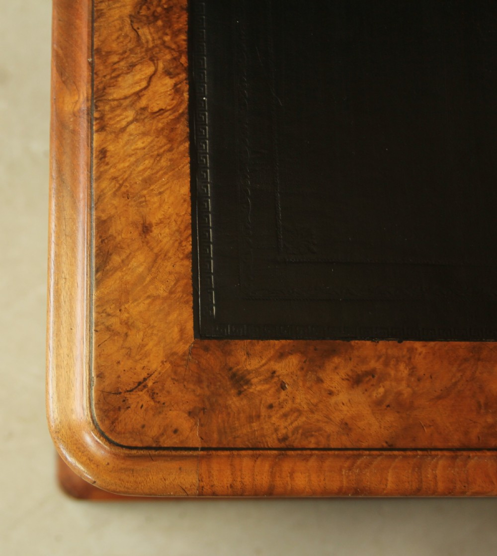 A VICTORIAN BURR WALNUT TWIN PEDESTAL DESDK. View IX