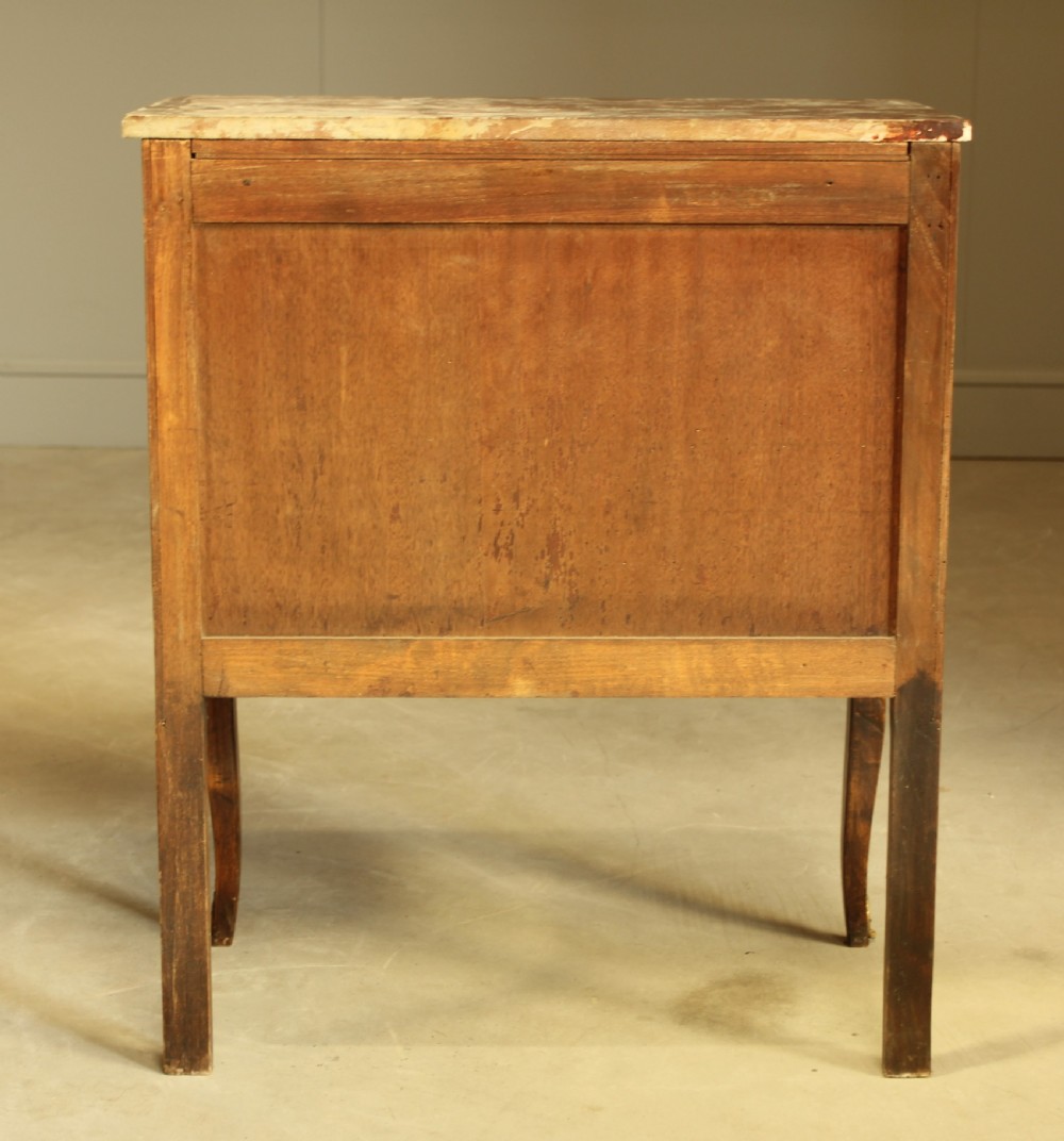 A 19TH Century Small French chest of drawers / Antique commode  View X