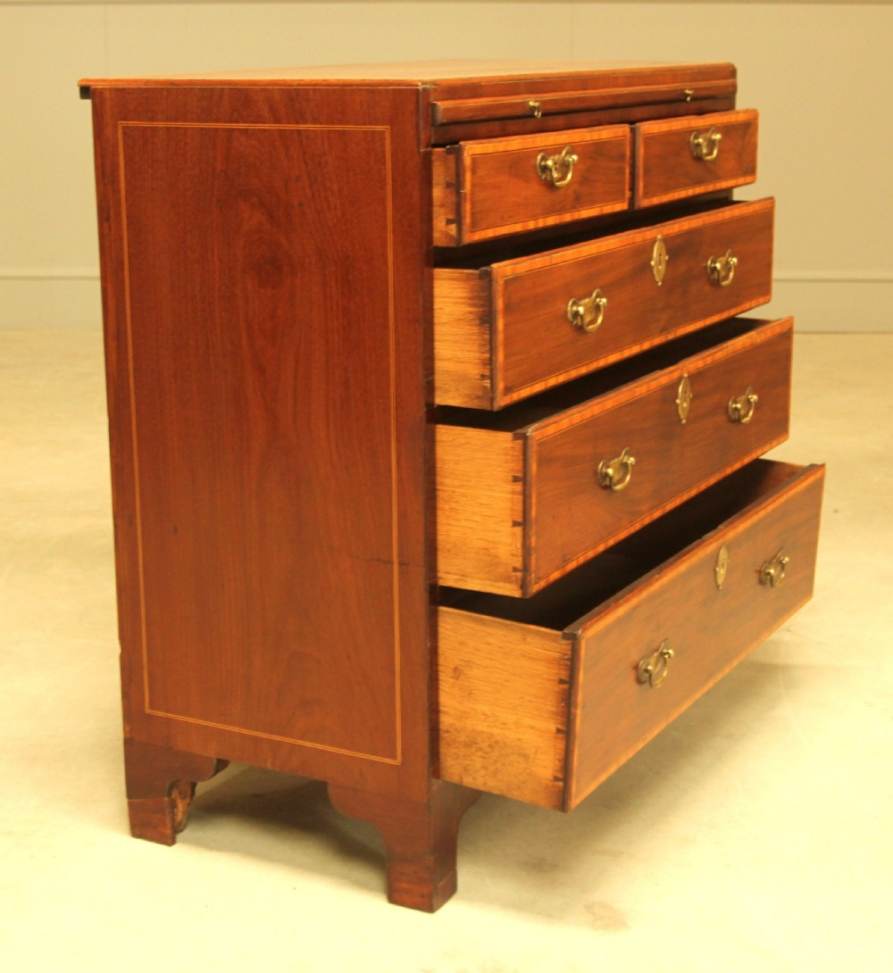 A 19th century mahogany Bachelor chest of drawers View IV