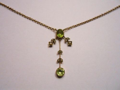 Edwardian Art Nouveau Peridot and Seed Pearl Necklace, 9ct Gold