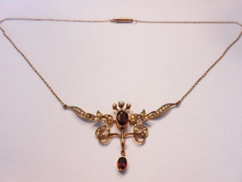 Edwardian Art Nouveau Seed Pearl and Garnet Necklace, 9ct Gold