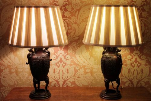 Imposing Pair of 20th Century Bronze Japanese Table Lamps