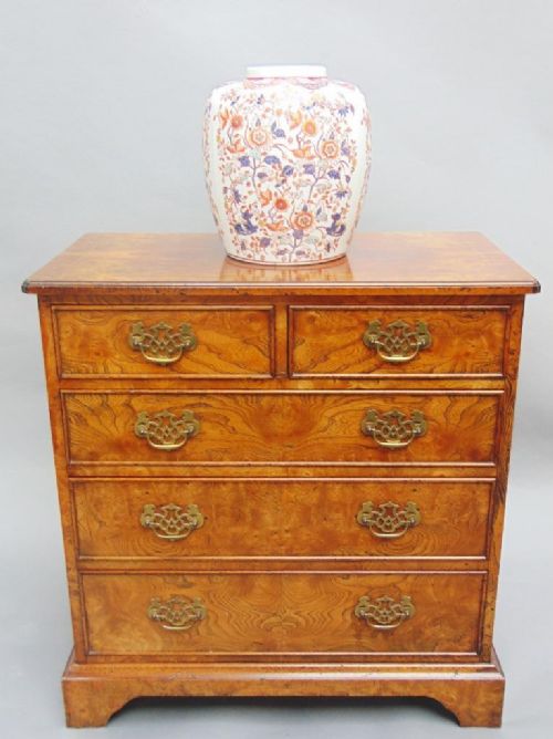 Exceptional Burr Elm Georgian Regency Style Bachelors Chest