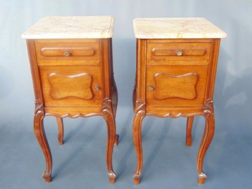 Good Pair of 19th Century Walnut & Marble Bedside Cabinets / Tables