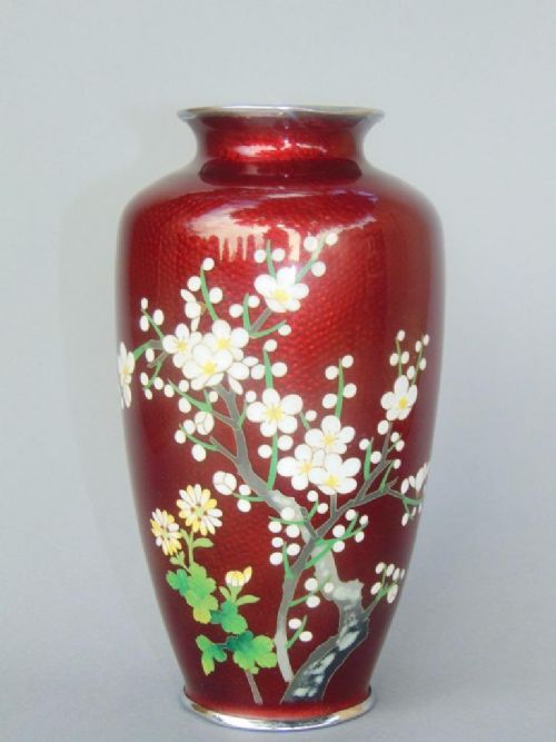 Good Quality Japanese Meiji Period Ginbari Cloisonné Vase
