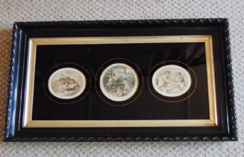 18th Century Hand Coloured Engraving Bartolozzi Cherubs in Verre Eglomise Frame