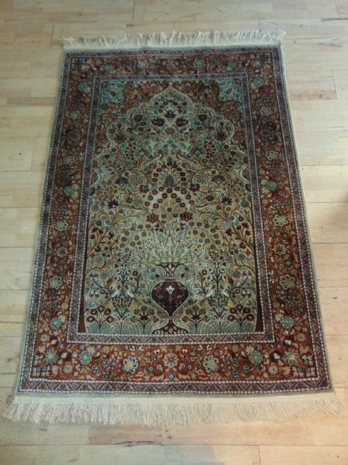 Kashmir Silk Prayer Rug / Carpet North West India