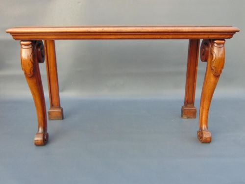 Substantial 19th Century Walnut Hall Console / Serving Table