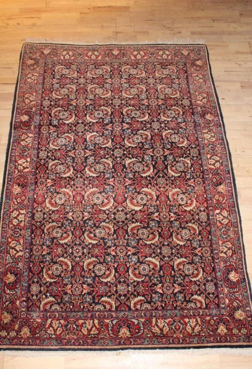 Antique Feraghan Rug / Carpet