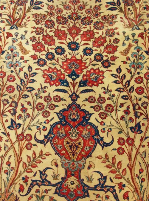 fig 1. Beautiful Antique Isfahan Carpet Room Size