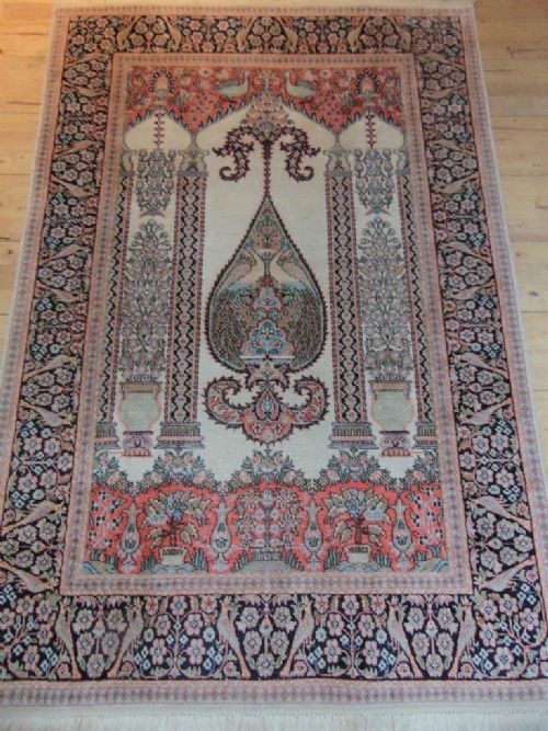 Fine Silk Kashan Prayer Rug Carpet