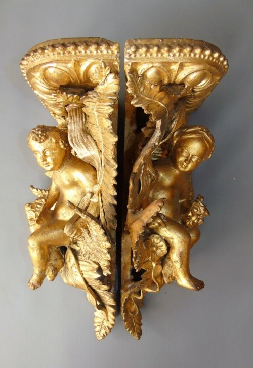 Good Pair 18th Century Giltwood Cherub Corner Brackets