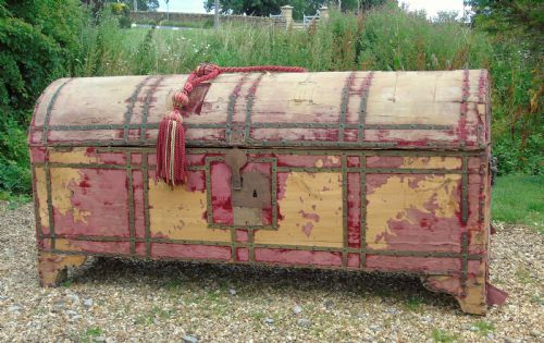 Decorative 17th Century Italian Dome Top Chest