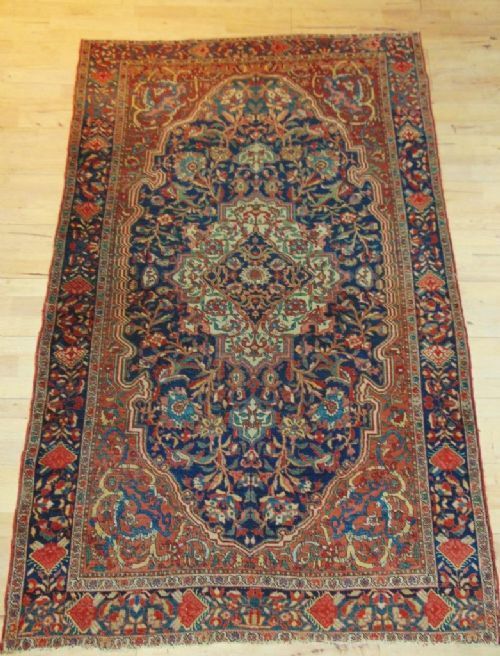 Antique Saroukh Rug / Carpet West Persia