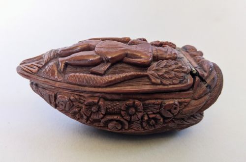 fig 3. Good French 18th Century Carved Coquilla Bugbear Snuffbox