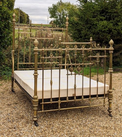 Superb Quality Antique Brass Double Bed