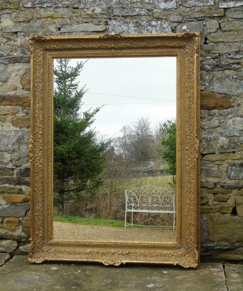 Good Quality Antique Gilt Mirror