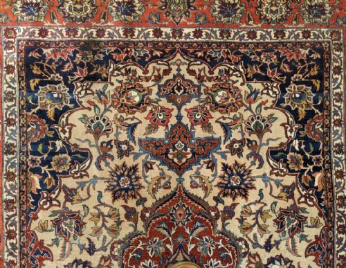 ANTIQUE ISFAHAN CARPET - ADDITIONAL PHOTO 6