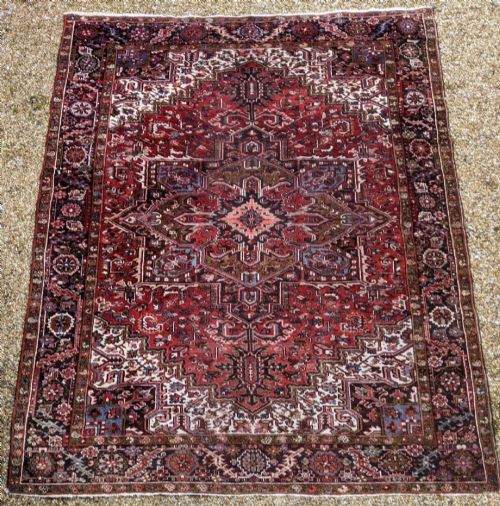 Antique Heriz Carpet 338 x 270