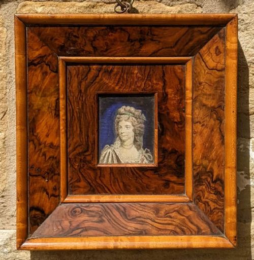 Regency Figured Walnut Frame. / Miniature Portrait. No 46