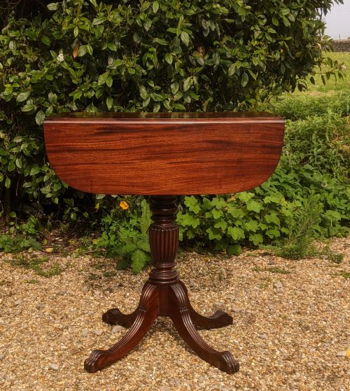 GEORGE IV MAHOGANY PEMBROKE TABLE GILLOWS - ADDITIONAL PHOTO 2