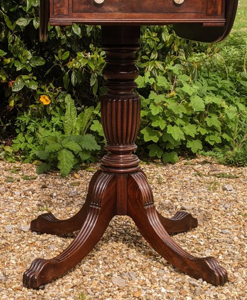 GEORGE IV MAHOGANY PEMBROKE TABLE GILLOWS - ADDITIONAL PHOTO 5