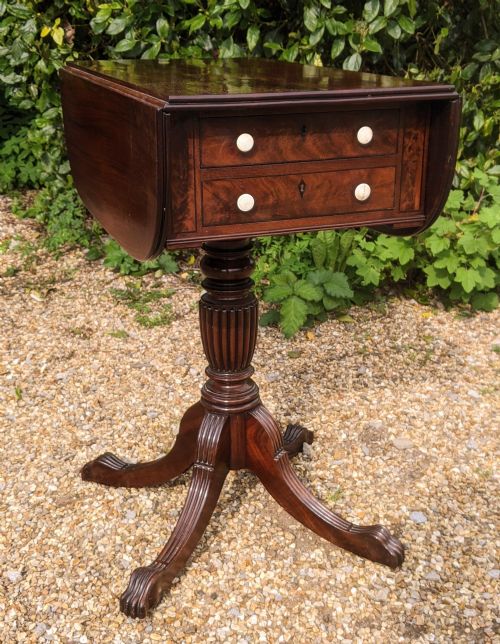 GEORGE IV MAHOGANY PEMBROKE TABLE GILLOWS - ADDITIONAL PHOTO 9