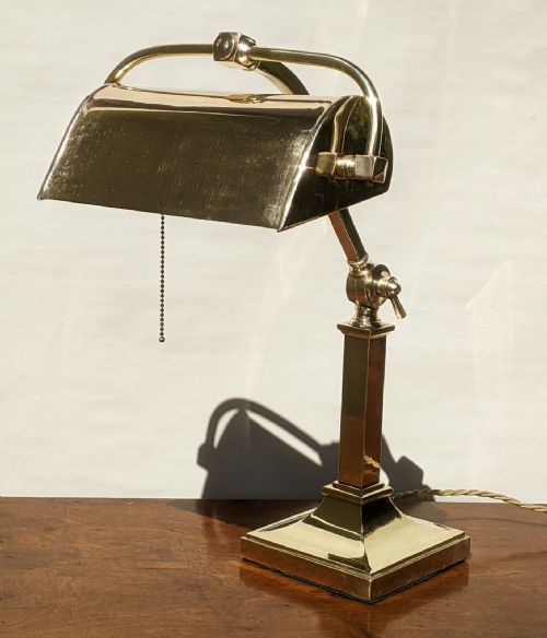 Good Quality Antique Brass Desk Lamp Early 20th Century