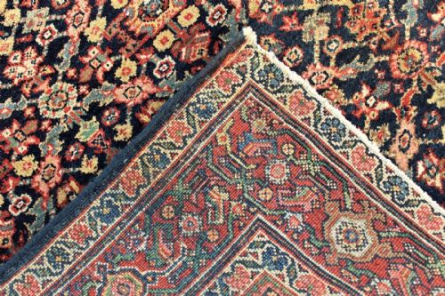 ANTIQUE FERAGHAN CARPET - ADDITIONAL PHOTO 4