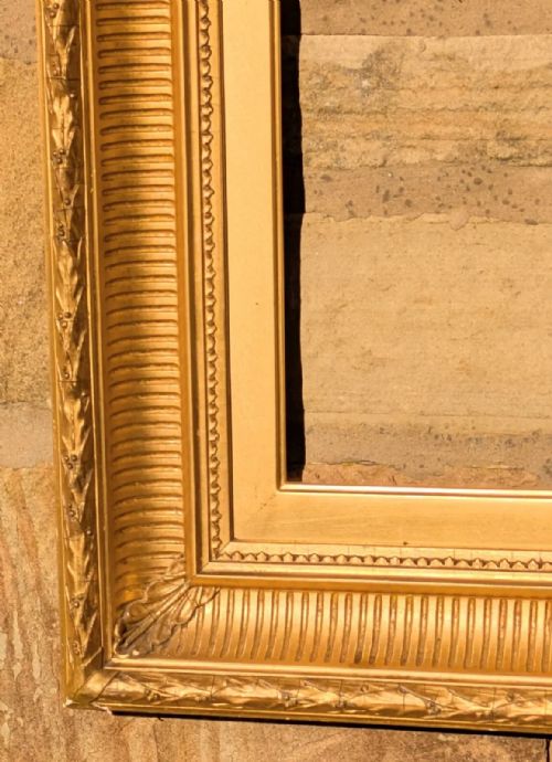 GOOD VICTORIAN GILT PICTURE FRAME NO 31 - ADDITIONAL PHOTO 4