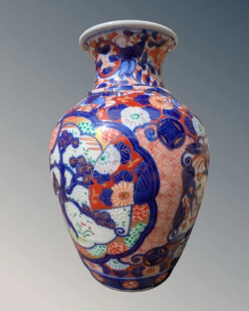 ANTIQUE JAPANESE IMARI VASE - ADDITIONAL PHOTO 2