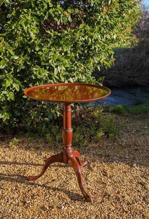 Elegant George III Mahogany Snap Top Table