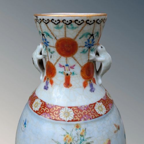 BEAUTIFUL PAIR OF JAPANESE KUTANI VASES MEIJI PERIOD - ADDITIONAL PHOTO 4
