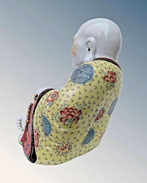GOOD LARGE CHINESE PORCELAIN LAUGHING BUDDHA - ADDITIONAL PHOTO 5