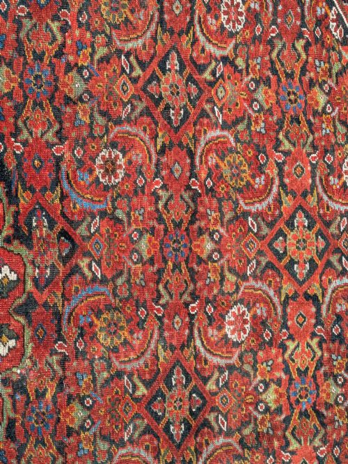 GOOD ANTIQUE KHAMSEH CARPET - ADDITIONAL PHOTO 1