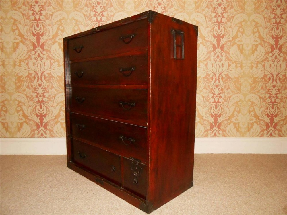 Rare Japanese Dark Red Lacquer Late 19th Century Chest of Drawers
