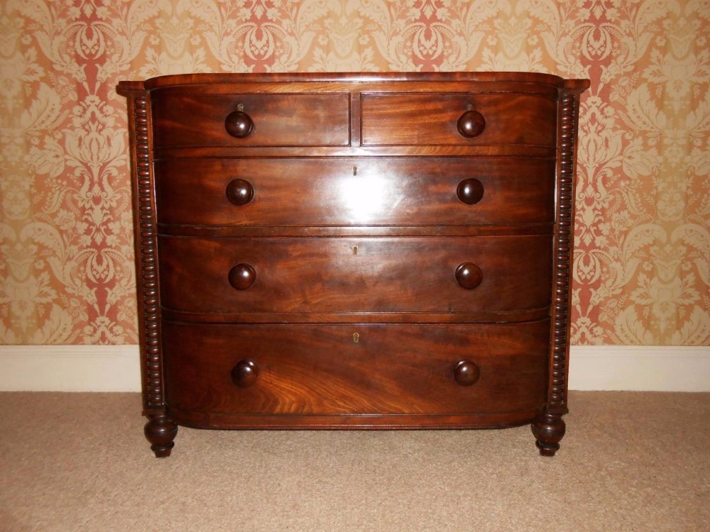William IV Mahogany Bowfront Chest of Drawers
