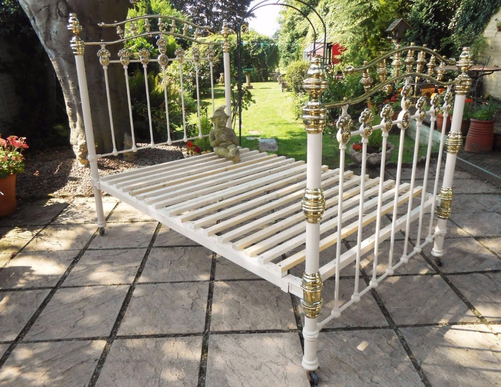 Beautiful Victorian Cast & Brass Double Bed