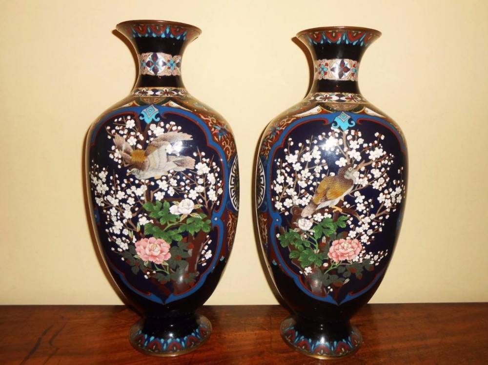 Stunning Pair of Japanese Cloisonne Vases Meiji Period c.1890